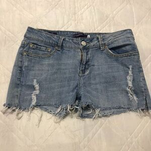 Vigoss the Miami women's distressed jean shorts size 9‎